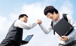 [피플]집에서는 가족 로그인 하면 동문