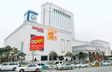 복합건물 입주 ‘셋방살이’ 대형마트 는다