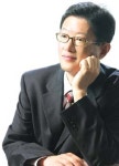 [이사람]“소비 권하는 사회 富의 편중 심해질수록 문제”