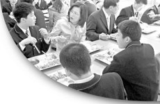 新 ‘밥상머리 교육’ 호응…왕따도 해결