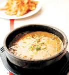 [제철 맛여행]펄펄 넘치는 힘… 팔팔 끓여 ‘겨울 채비’
