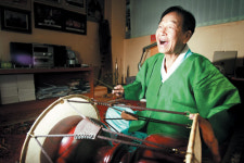 “왔구나 왔어 배뱅이를 만날 날이…”