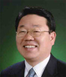 충북도의회 의장에 이기동 의원 당선