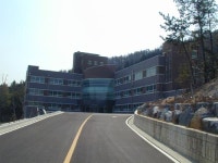 여수 노인전문병원, 3개월째 공사중단 왜?