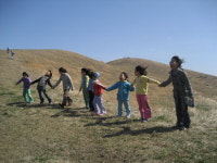 [어린이책]“친구랑 자연 누비며 진짜 공부해요”