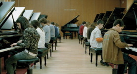 [영화는 묻는다]바흐 음악을 문자로 옮길 수 있을까요?