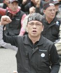 운수노조 위원장 “드러눕더라도 미친쇠고기 막겠다”