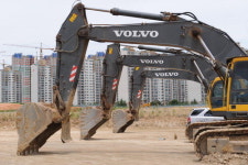 [르포]“레미콘 한탕에 3만8천원…기름값은 6만원”