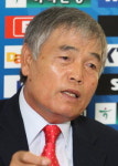 이회택 기술위원장 “선수 탓 환경 탓…감독 푸념 그만”