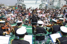 공연장 가볼까, 탁 트인 야외로 나갈까