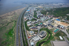 [소읍기행]문화를 파는 산업단지, 파주 책마을