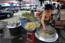 [소읍기행]200년 된 강원도 최대 재래시장, 동해 북평 5일장