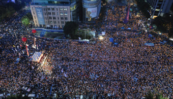 경찰 “촛불집회 관련 인권위 권고, 수용할 수 없다”