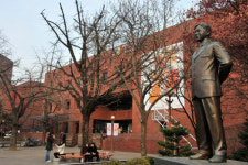[길,숲,섬]서울문화 대표하는 예술의 거리, 동숭동 대학로