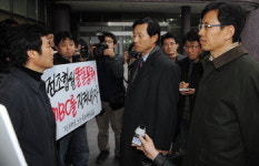 엄기영 “공영방송 계속 지켜달라”