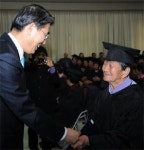 순천 90세 할머니, 영광의 한글교실 수료