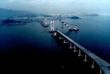 [길,숲,섬]낮엔 푸른바다 밤엔 환상야경, 부산 광안대로