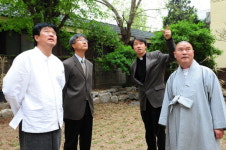 “교리가 나서라 했고, 우리는 가르침 따르는 것”