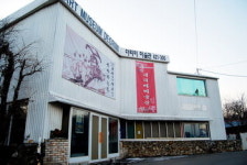 한적한 시골길에 그윽한 문화향기 ‘더리미 미술관’