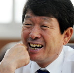 [손동우가 만난 사람]‘참 좋은데’ 광고로 대박 천호식품 김영식 회장