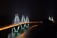 거가대교 개통 한달, 부산 ‘쇼핑’ ·거제 ‘관광’