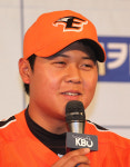 [포토뉴스]유창식 “류현진 선배의 투구 보여드릴게요”