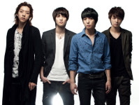 첫 정규앨범 대박난 CNBLUE