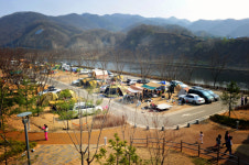 [한국의 캠핑장]구석기 터전이 으늑한 야영지로, 연천 한탄강캠핑장