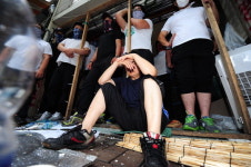 [경향포토]명동3구역 재개발현장 철거 용역 난입