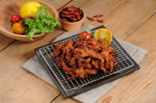 농협목우촌 또래오래, 영양만점! 간편한 ‘무뼈양념닭발’ 출시