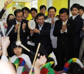 [경향포토]어린이집 방문한 박원순 후보