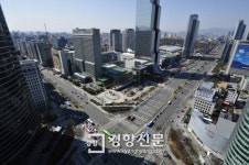 [경향포토]옥상에서 내려다본 코엑스 주변