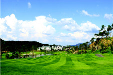 [아웃도어 특집]천혜의 입지와 조형미힐드로사이 CC