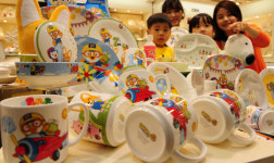 [포토뉴스]뽀로로에게 담아주고 내가 먹어요~