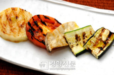 [미스터M의 사랑받는 요리]식품 본연의 맛 살리는 야채구이