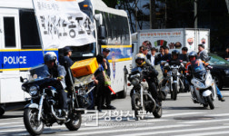 [경향포토]퀵서비스 노동권 보장하라