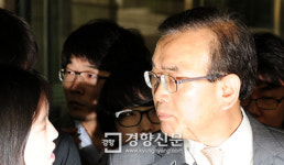 [경향포토]박영준의 눈빛