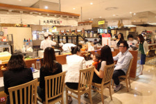 “쇼핑도 식후경” 백화점 식당 붐
