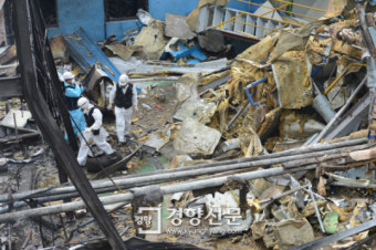 [경향포토]경기도 화성 가스폭발사고현장