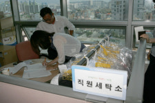 기초수급자 일자리 만드는 성동구청 ‘직원세탁소’