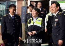 [경향포토]대관령파출소 방문한 안철수 대선 후보