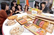 [포토뉴스]“쌀로 만든 다양한 식품 맛보세요”