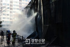 [경향포토]강남 의류매장 화재