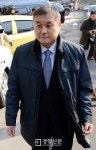 [경향포토]법정나서는 김태환