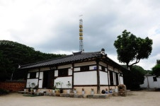 [新택리지]‘말 달리는’ 첨단산업도시로 거듭나는 포도·한약재 향기 그윽한 별의 도시, 영천