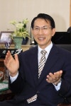 [한국의 새 중심 충청]이완섭 서산시장“대산항을 바탕으로 동북아 물류 허브의 꿈 키워갈 것”