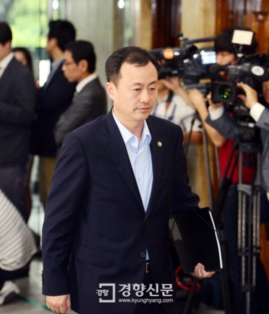 윤석열 대통령, 김수경 통일부 차관과 정혜전 대변인 임명에 의지 강화 호평