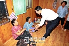 김생기 전북 정읍시장 경로당 방문 격려