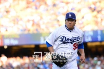 5이닝 4실점 류현진, 시즌 5패 위기