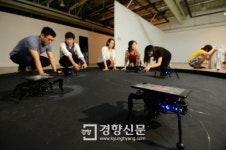 [경향포토]금천예술공장 등장한 ˝스마트 버그˝